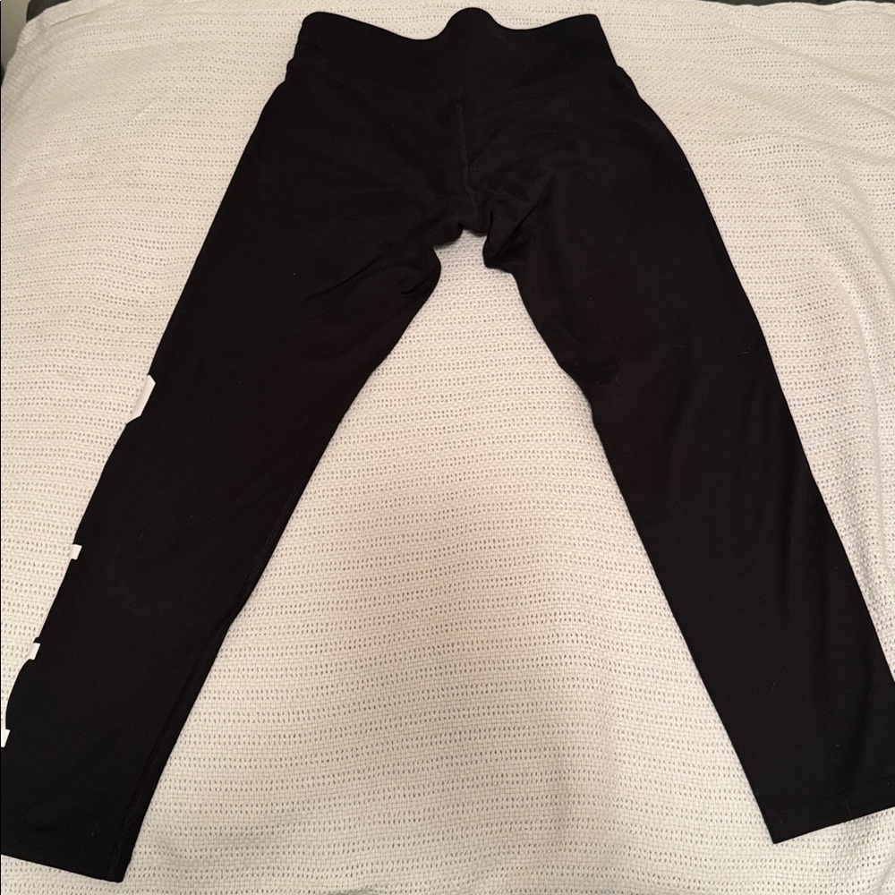 Pink Ulimate Leggings - Picture 5 of 5